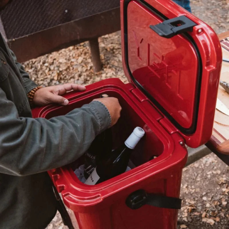 Outdoor Insulated Box Travel Camping Fishing Chartered Car Storage Box 24L Waterproof Ice Bucket Refrigerated Box